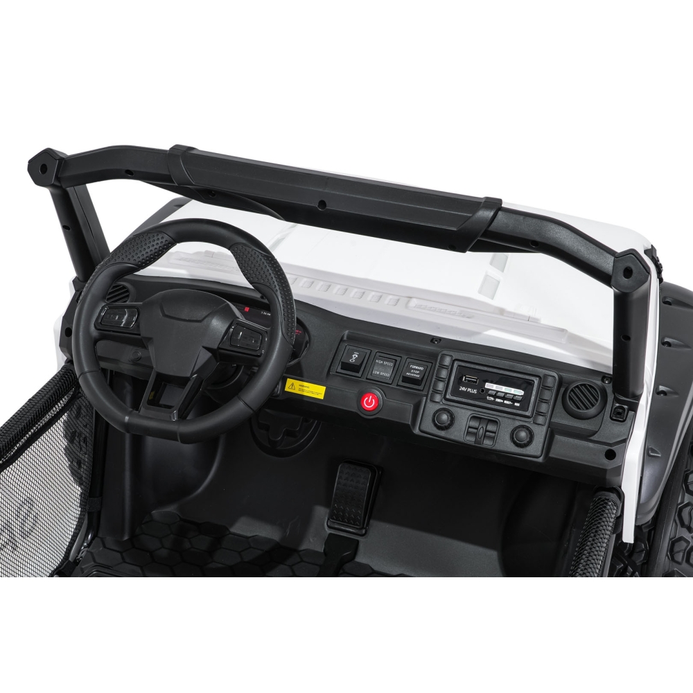 Elektromobilis PASSION 4x4, White-Elektromobiliai vaikams, Visureigiai-e-vaikas