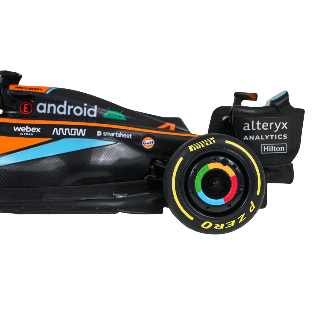 Autko Metalowe 1:24 McLaren F1 MCL36 Pomarańczowe RASTAR