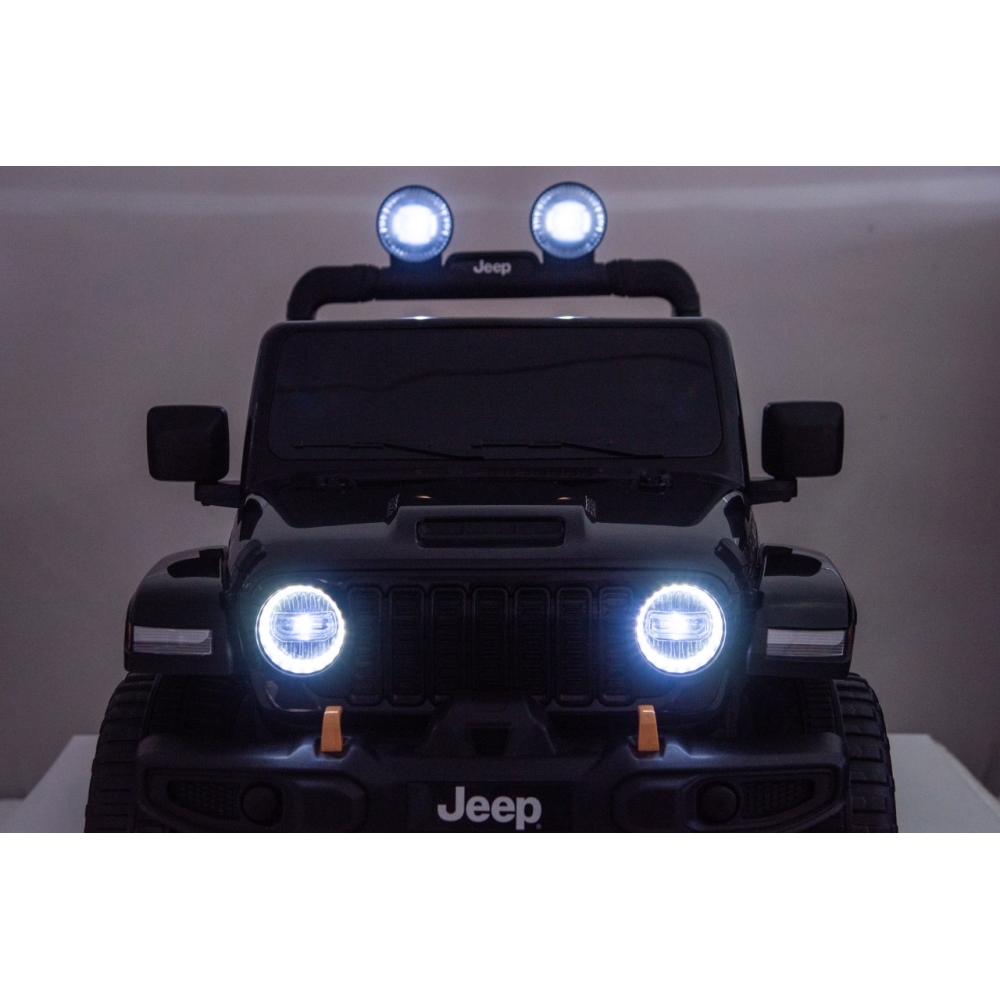 Elektromobilis Jeep Wrangler Rubicon LIFT, White-Elektromobiliai vaikams, Visureigiai-e-vaikas