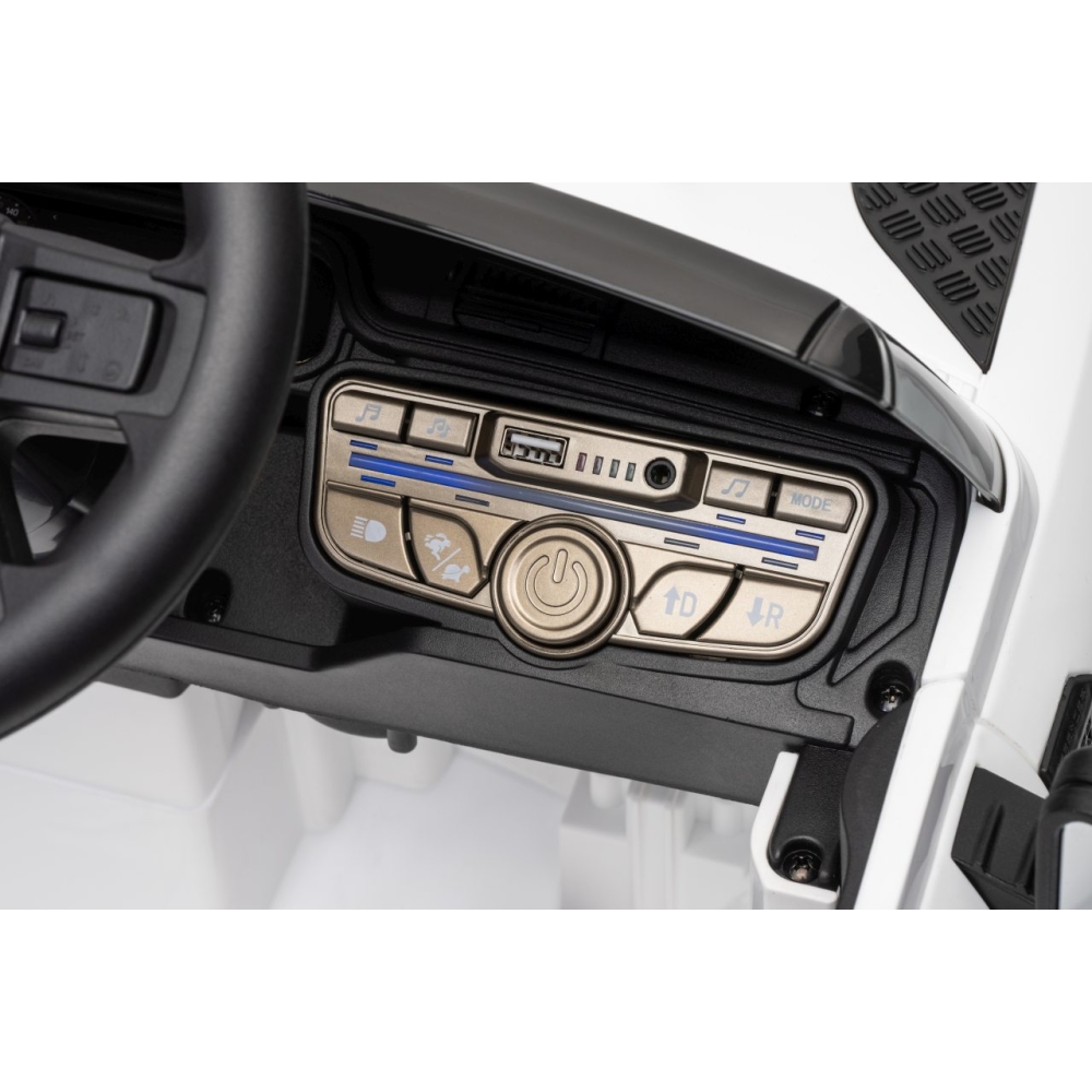 Elektromobilis Land Rover Defender, White-Elektromobiliai vaikams, Visureigiai-e-vaikas