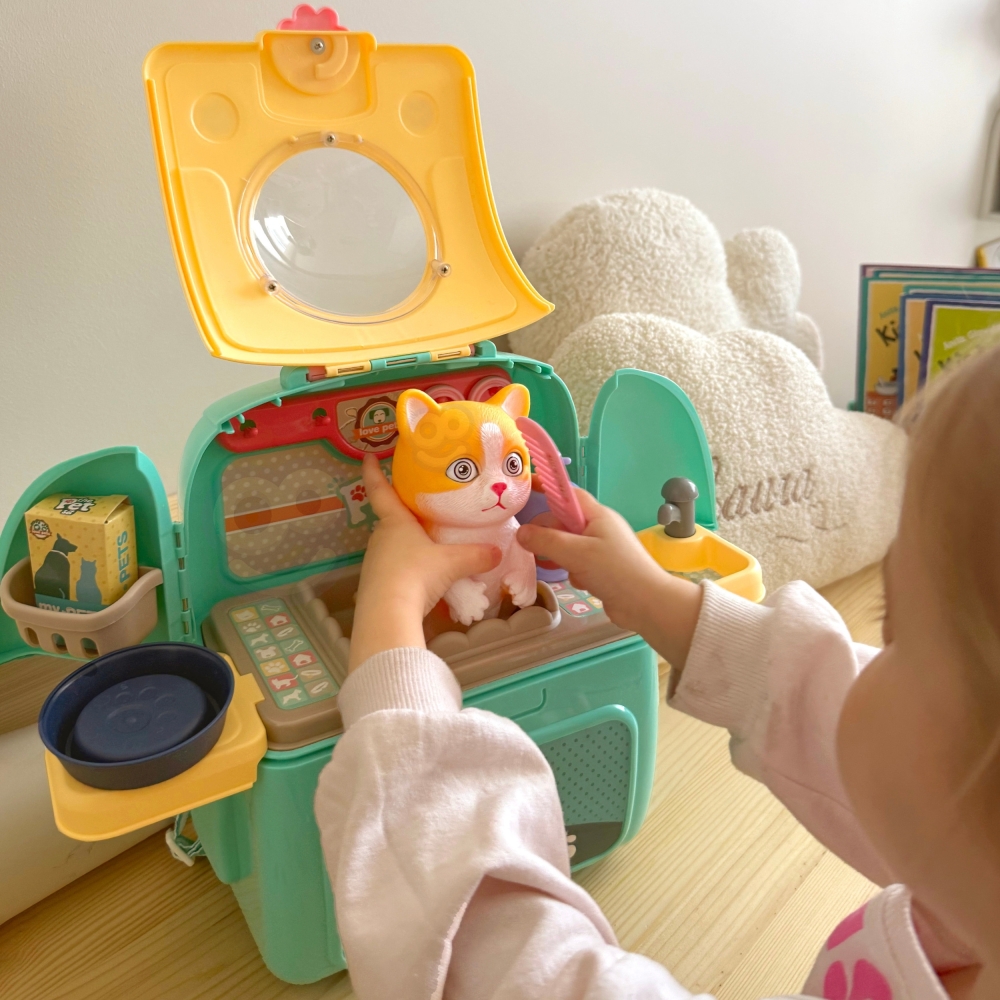 WOOPIE Kitten Nešiojamasis grožio salonas 2in1 kuprinėje Transporter