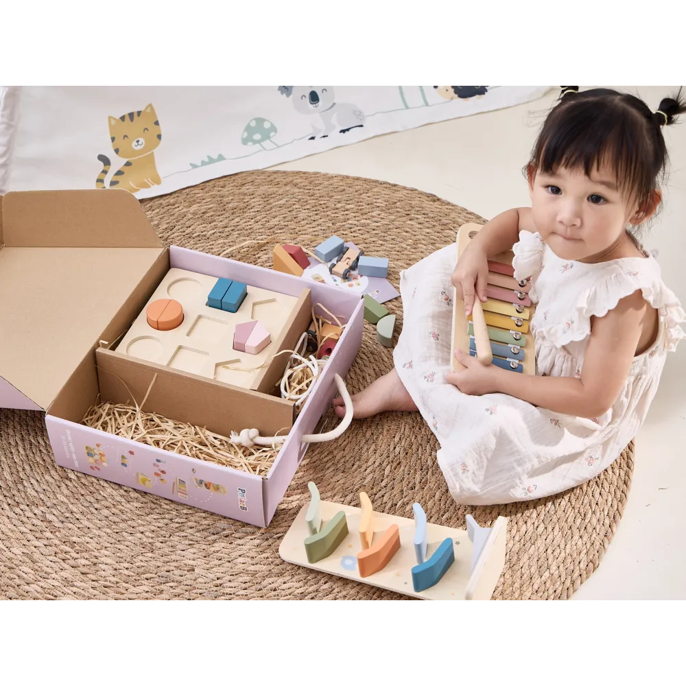 VIGA Educational Toy Box Set from 18 months to 24 months
