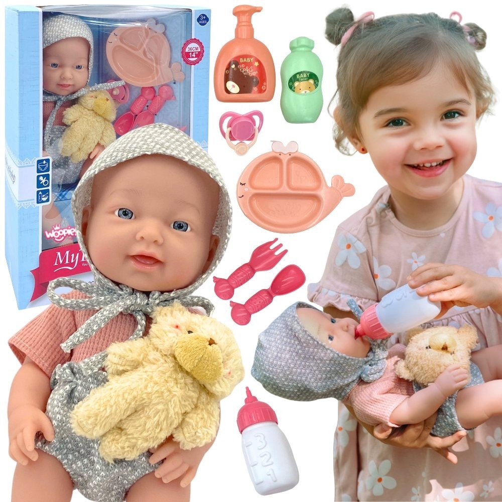 WOOPIE ROYAL Kūdikio lėlė 36 cm su drabužiais ir meškiuku Maitinimo priedai
