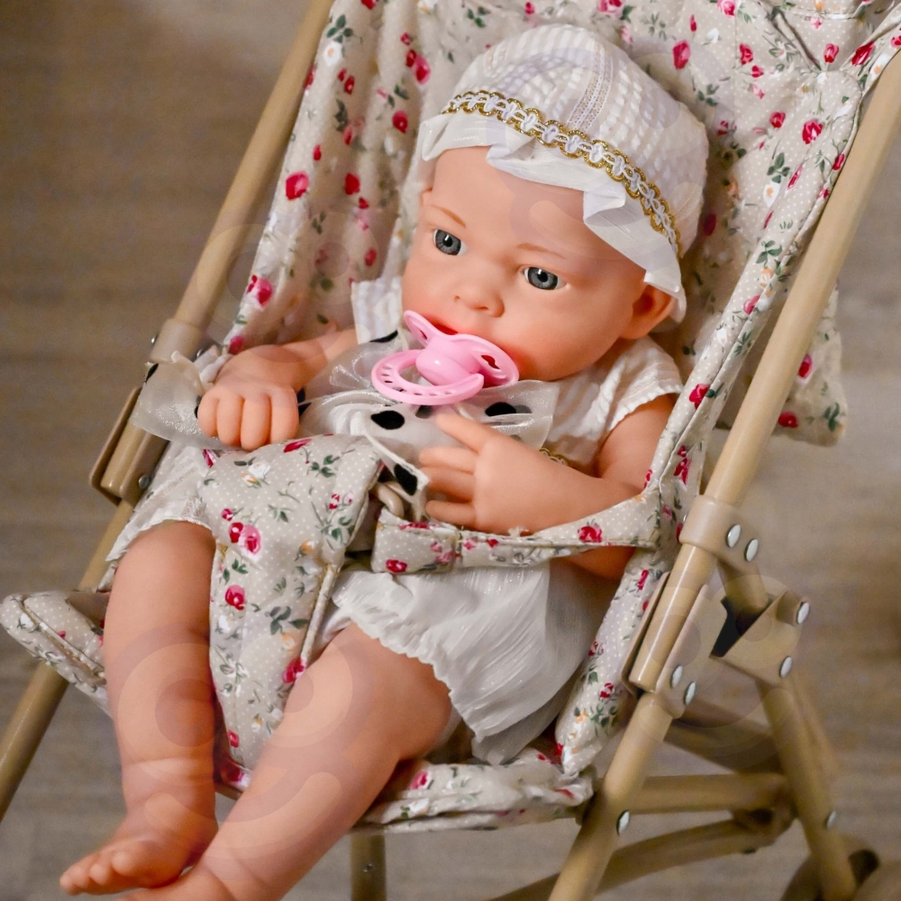 Lėlė kūdikis WOOPIE ROYAL su priedais 38 cm