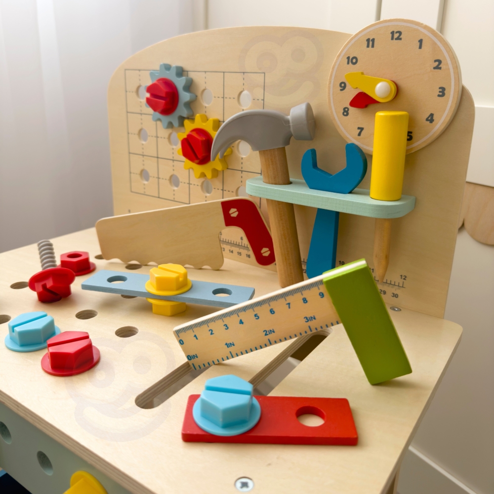 Medinis dirbtuvių stalas TOOKY TOY-Žaislai, Profesijos, buities žaislai, Meistro žaislai-e-vaikas
