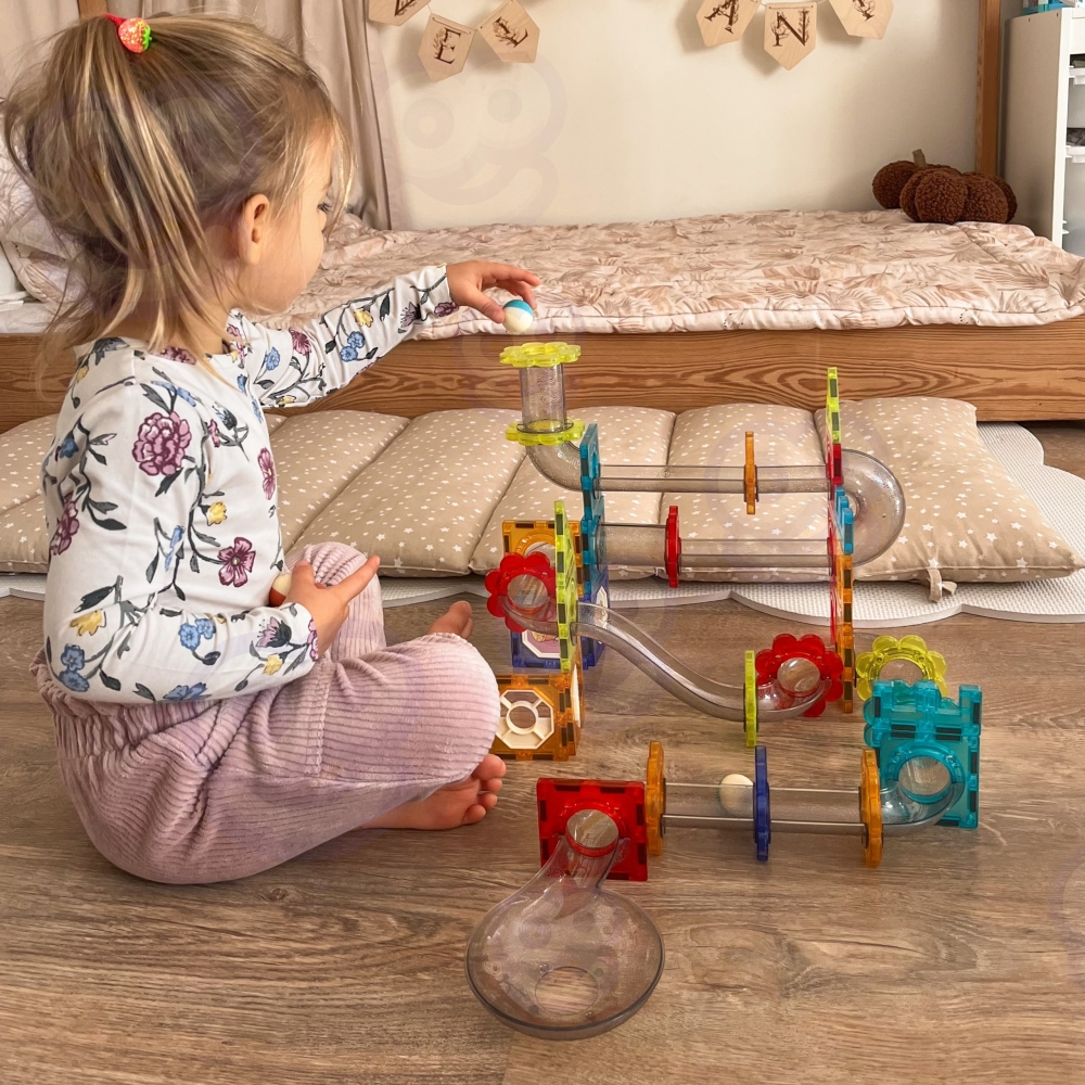 Magnetinis konstruktorius WOOPIE 3D edukacinis kamuoliukų kelio rinkinys 113 el.