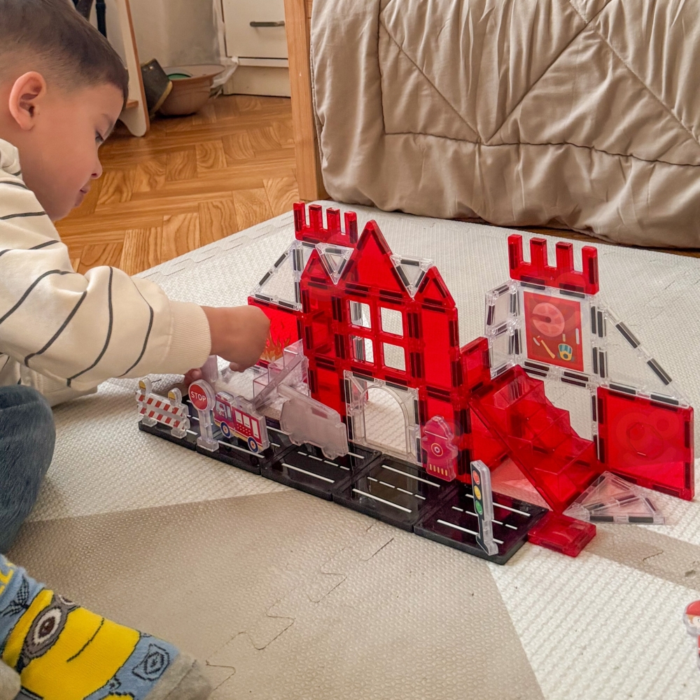Magnetinis konstruktorius WOOPIE 3D Ugniagesių rinkinys 48el.-Žaislai, Konstruktoriai, Magnetiniai konstruktoriai-e-vaikas