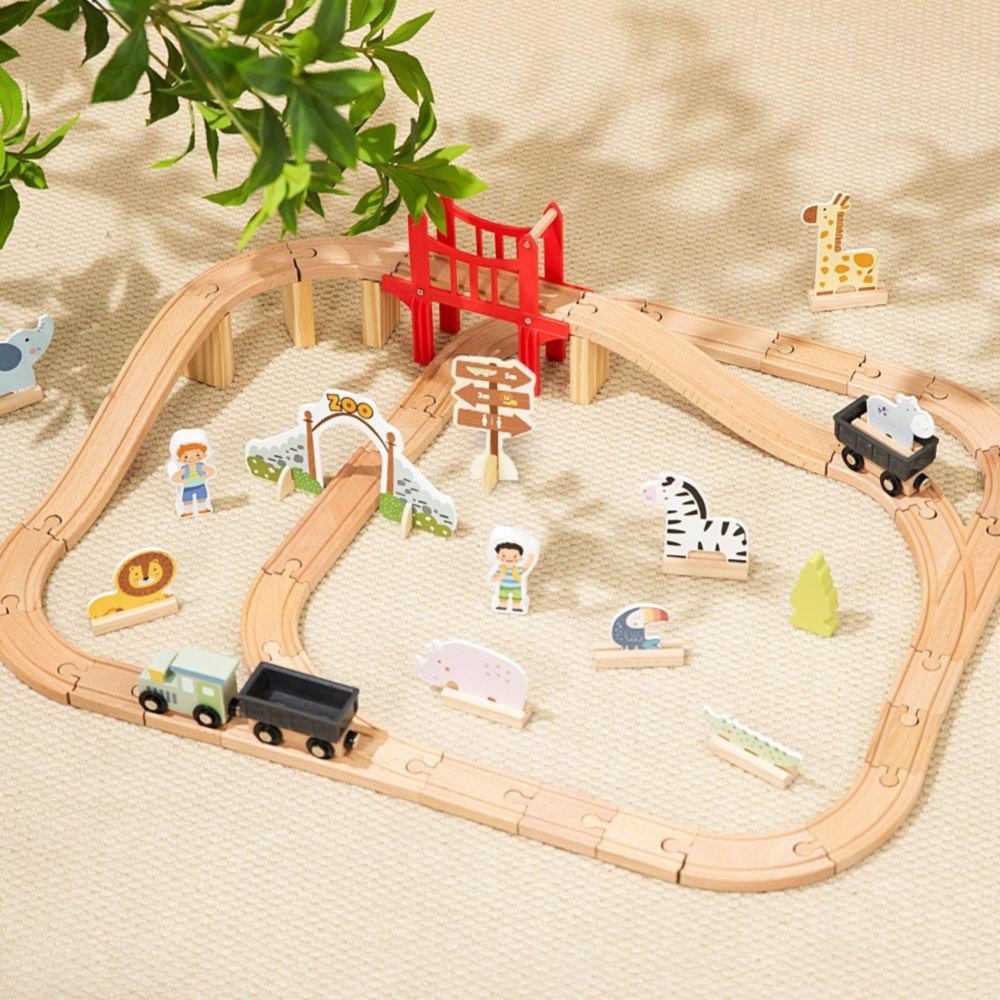 Medinis zoologijos sodo traukinio rinkinys WOOPIE GREEN XL 60 el.
