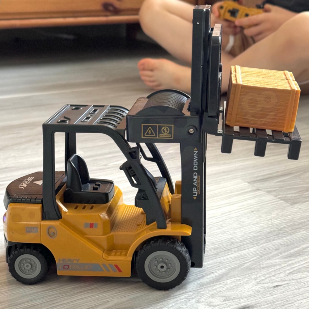 Nuotoliniu būdu valdomas 2-in-1 RC krautuvas WOOPIE Rock 1:24-Žaislai, Auto ir transporto žaislai, Traktoriai-e-vaikas