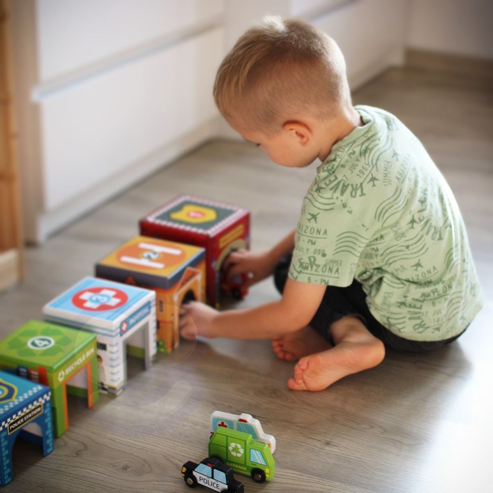 WOOPIE GREEN Dėlionė Miesto transporto priemonės dėžutėse + figūrėlės 10 el.
