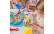 WOOPIE Piasek Kinetyczny 0,5 kg Zestaw Stolik z Foremkami