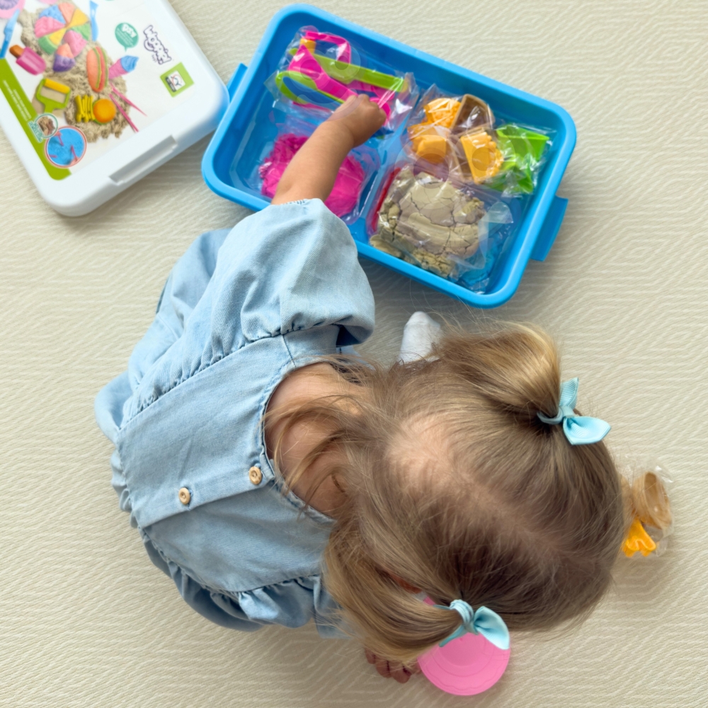 Kinetinio smėlio rinkinys su formelėmis WOOPIE Restoranas, 6 spalvų, 1,2 kg-Žaislai, Kūrybiniai žaislai, Lipdymas-e-vaikas