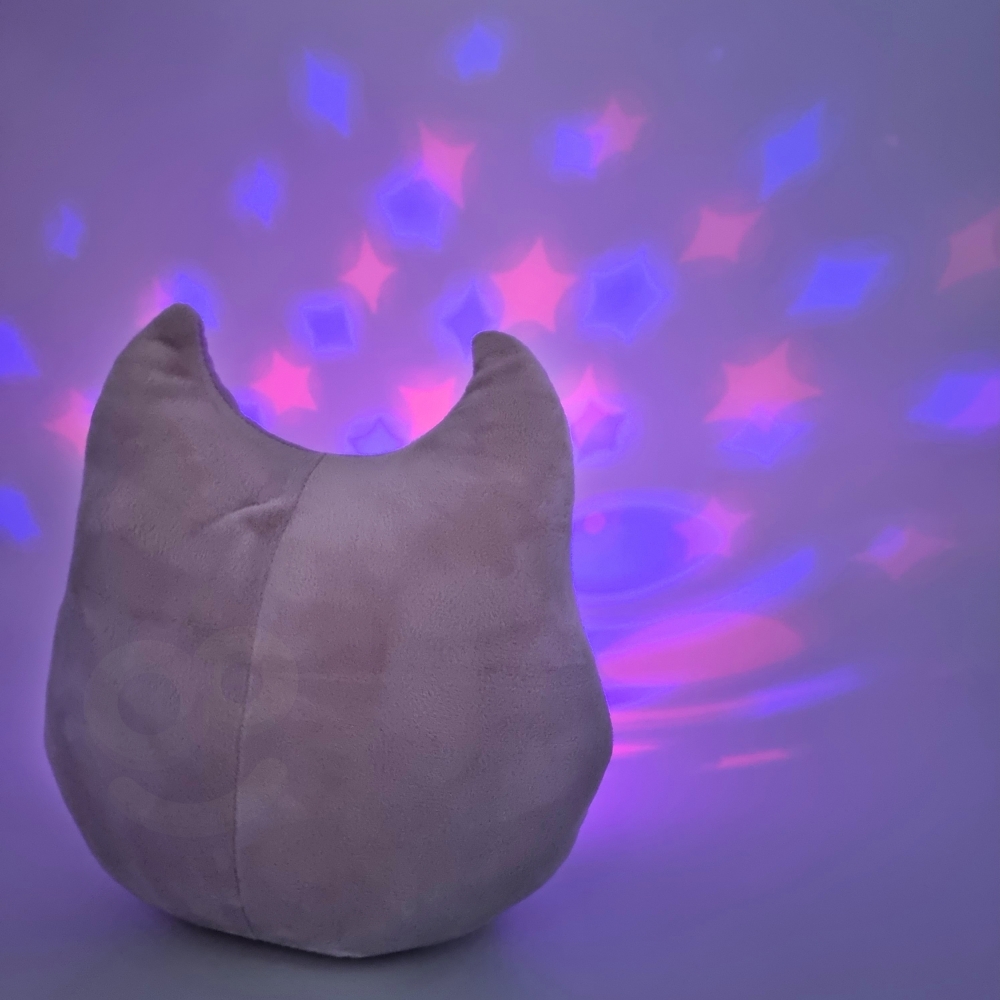 WOOPIE BABY pliušinis 2-in-1 projektoriaus pelėda - 10 lopšinių-Miegui, Migdukai ir karuselės, Miego žaislai-e-vaikas