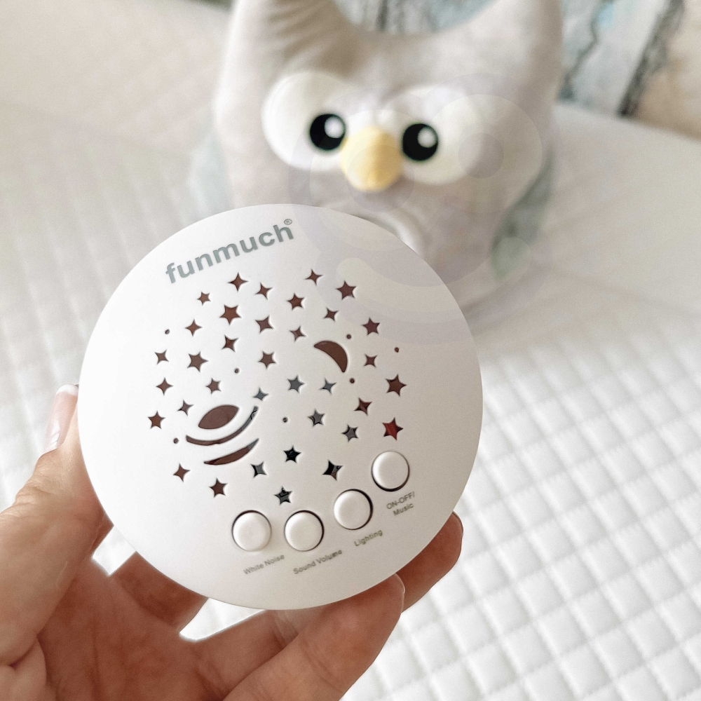 WOOPIE BABY pliušinis 2-in-1 projektoriaus pelėda - 10 lopšinių-Miegui, Migdukai ir karuselės, Miego žaislai-e-vaikas