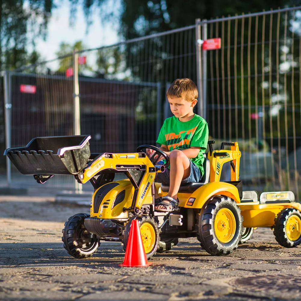 Pedalinis ekskavatorius su kaušu ir priekaba FALK KOMATSU nuo 2 metų-Judėjimui, Minami traktoriai ir jų priedai-e-vaikas