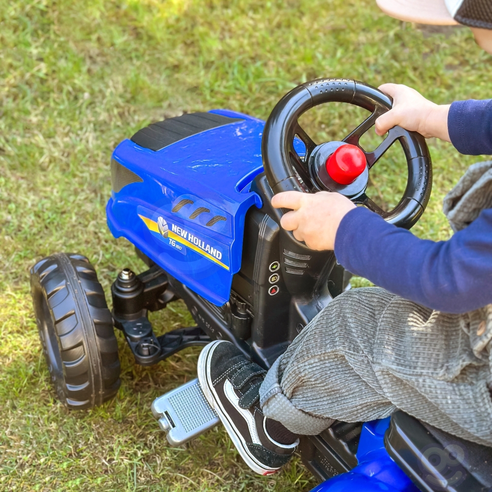 Pedalinis traktorius FALK New Holland Large su priekaba + atidaromas variklio dangtis nuo 2 metų-Judėjimui, Minami traktoriai ir