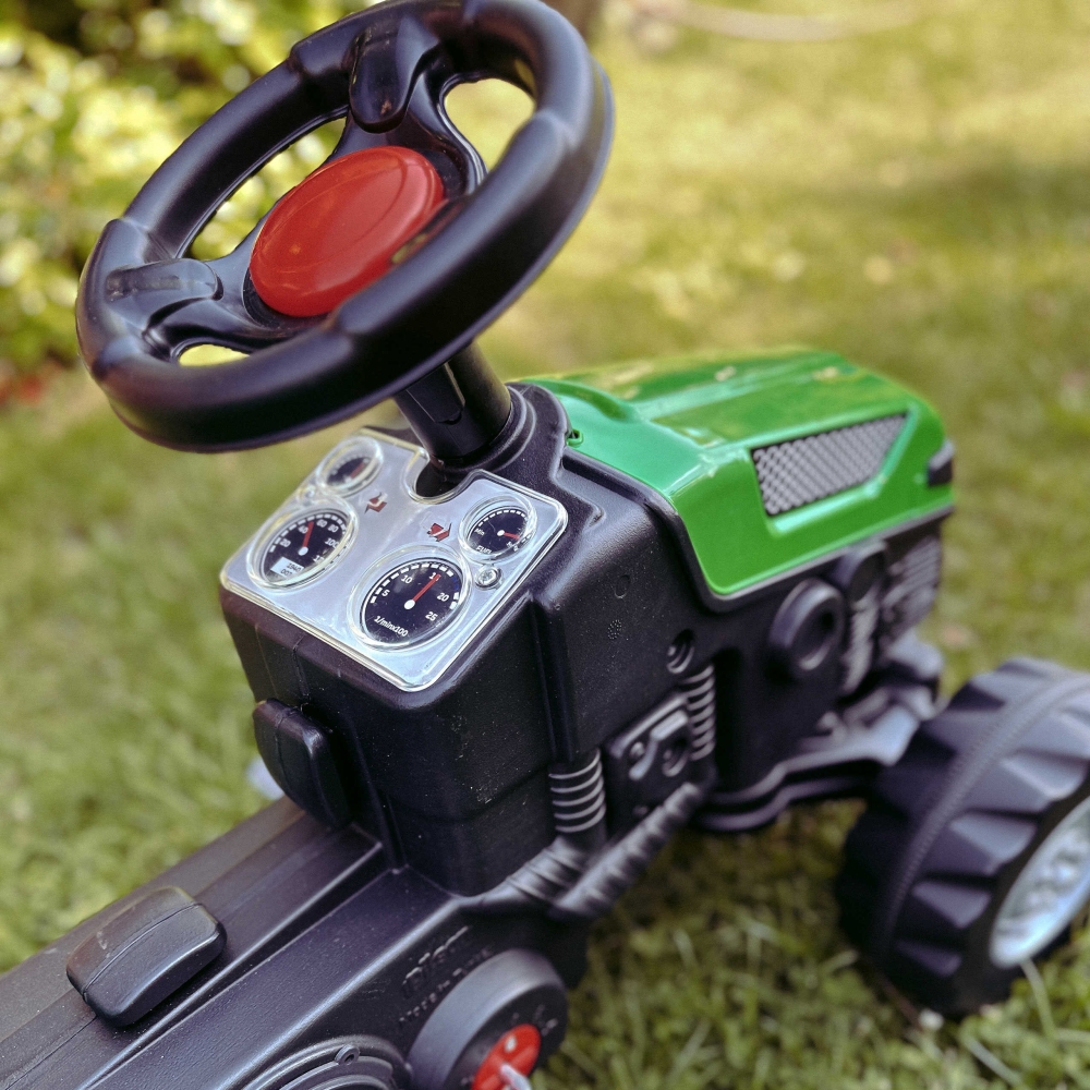 Pedalinis traktorius su priekaba WOOPIE Farmer GoTrac MAXI, žalias-Judėjimui, Minami traktoriai ir jų priedai-e-vaikas