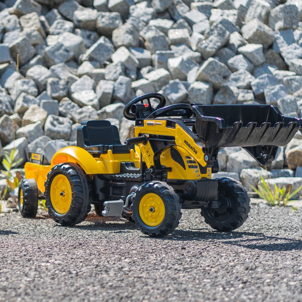 FALK Komatsu Pedal Tractor Excavator with Trailer and Bucket