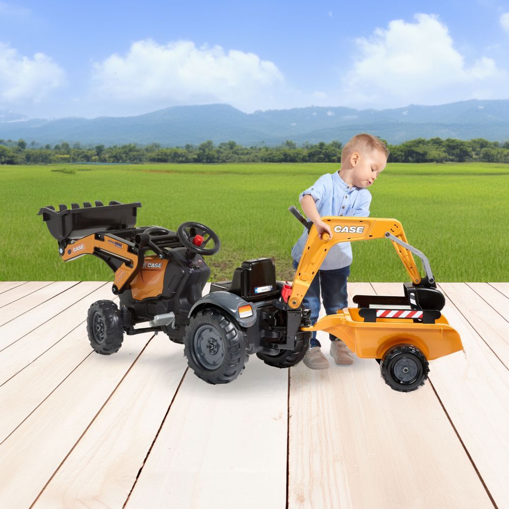 FALK CASE Pedal Tractor with Excavator Bucket and Trailer 2-5 years