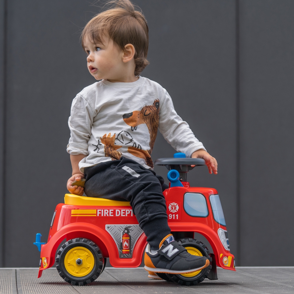 Paspiriamas gaisrinis automobilis FALK su sirena, nuo 1 metų-Judėjimui, Paspiriamosios mašinėlės ir jų priedai, Paspiriamos maši