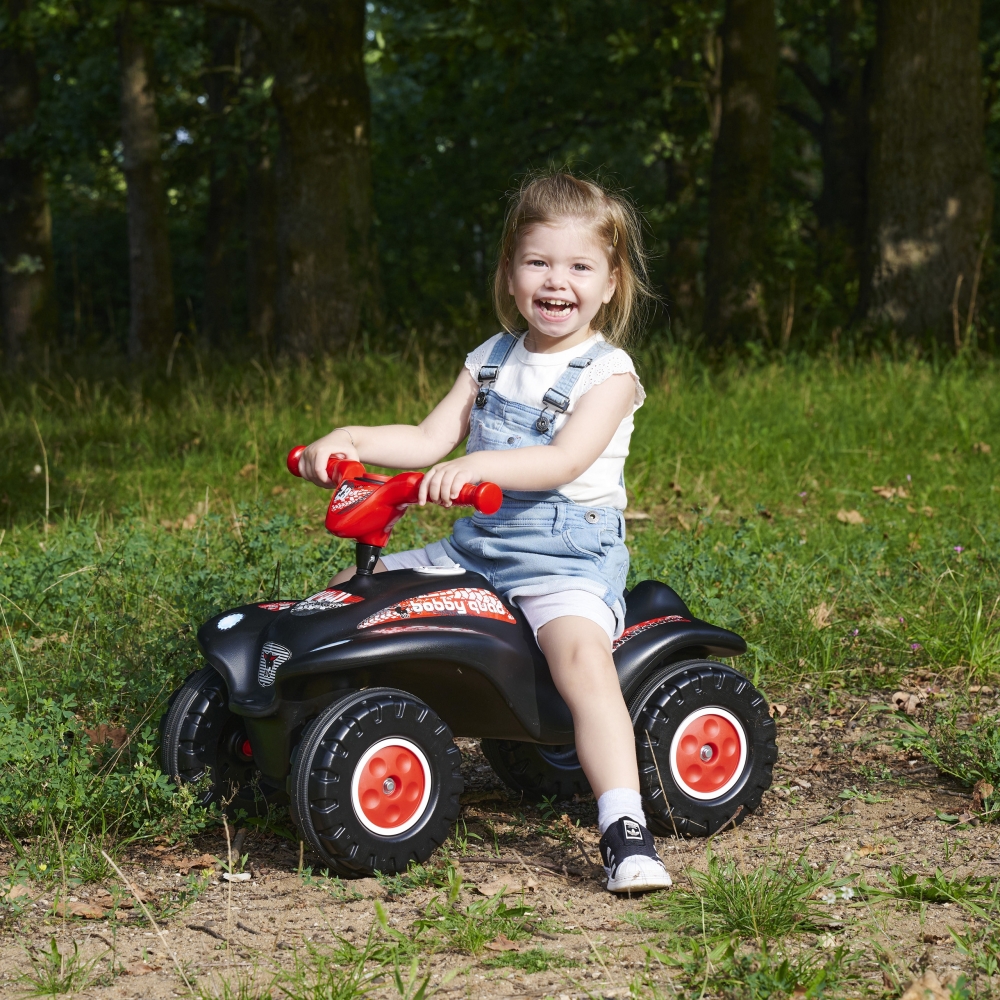 Paspiriamas keturratis BIG Bobby Quad Racing, Black-Judėjimui, Paspiriamosios mašinėlės ir jų priedai, Paspiriamos mašinėlės-e-v