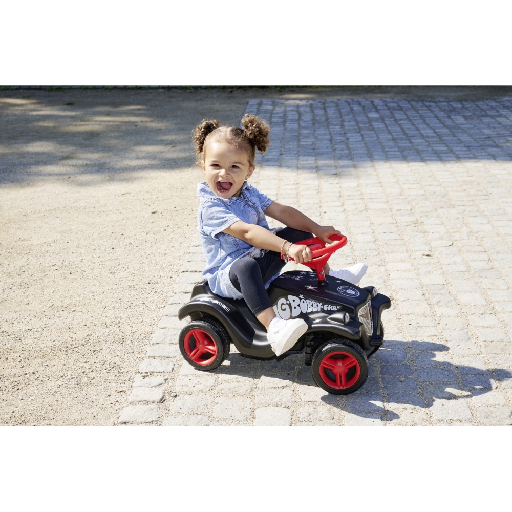 Paspiriama mašinėlė BIG Rock'N'Roll Push Ride Bobby Car Classic-Judėjimui, Paspiriamosios mašinėlės ir jų priedai, Paspiriamos m