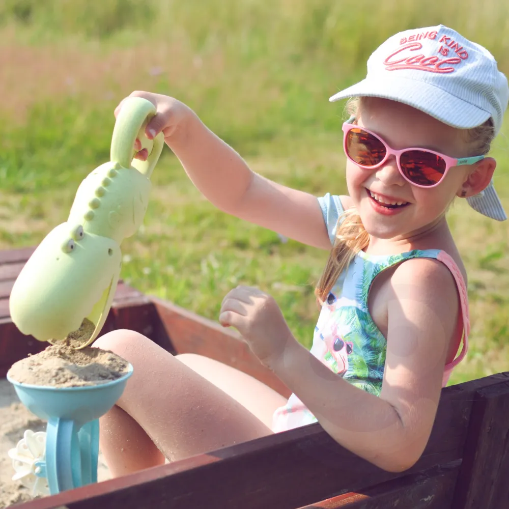 WOOPIE GREEN Krokodilo smėlio ir vandens rinktuvas, žalias BIODEGRADINĖ ORGANINĖ MEDŽIAGA