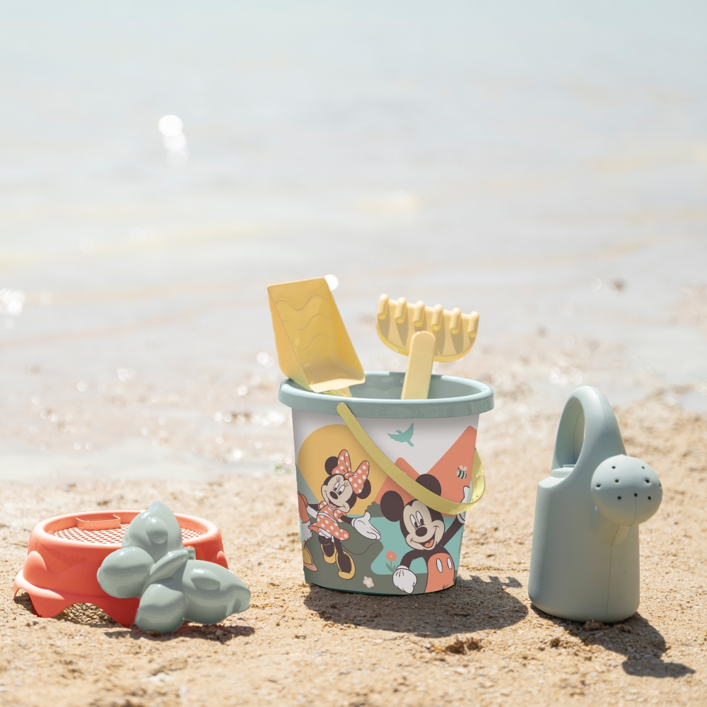 SMOBY GREEN kibirėlis su smėlio priedais ir bioplastiko laistytuvu