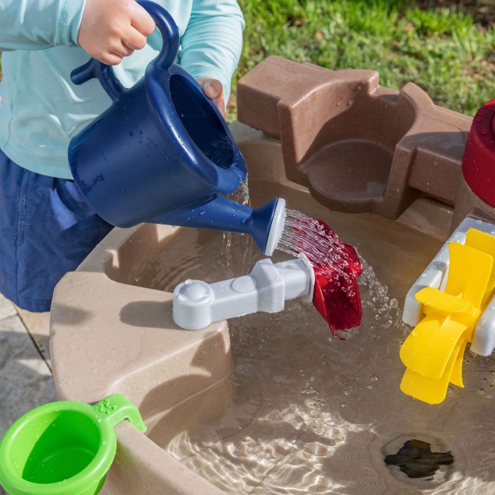 STEP2 Water Table with Pump and Accessories 