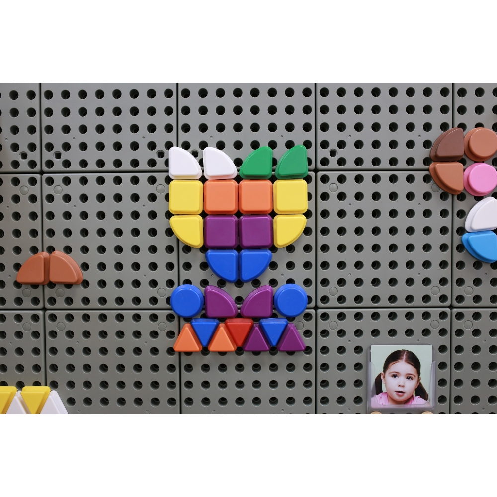 STEM lentos priedai MASTERKIDZ 256 vnt-Žaislai, Lavinamieji žaislai, Veiklos centrai-e-vaikas