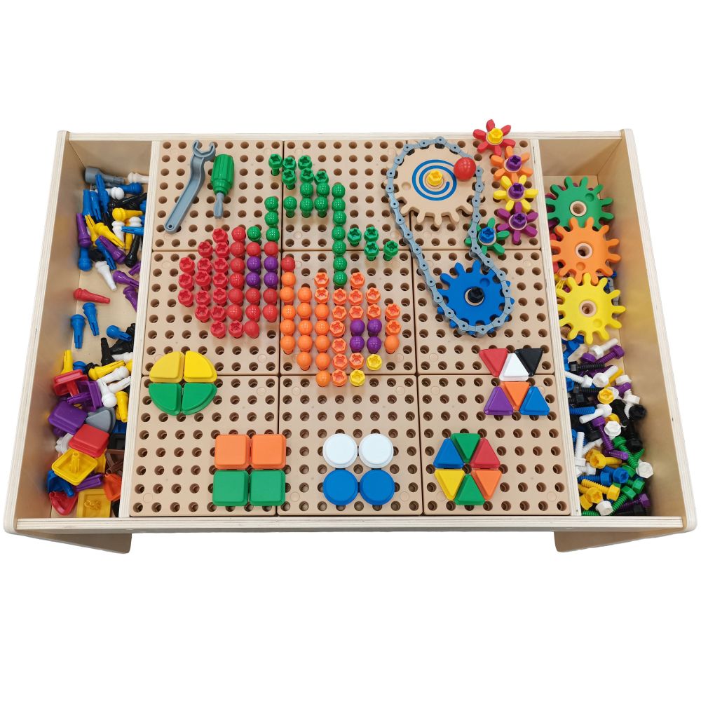 MASTERKIDZ medinis mokomasis stalas + STEM SIENOS PRIEDAI