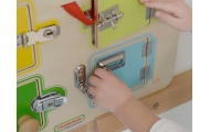 MASTERKIDZ Nauka Otwierania i Zamykania Zamków Ścienna Tablica Manipulacyjna