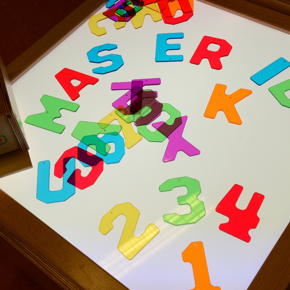 MASTERKIDZ Skaidrūs skaičiai ir raidės 38 vnt. Montessori