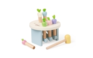 CLASSIC WORLD Wooden Toy Hit the Carrot with Hammer 8 pcs.