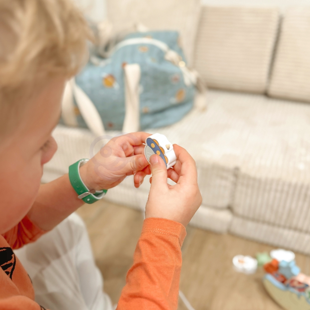 TOOKY TOY Kosminis miegantis mėnulis Balansuojanti dėlionė Montessori kosmosas Medinis sriegiklis