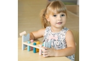 VIGA PolarB Drewniana Ławeczka Przebijanka Wbijanka z Młotkiem - Montessori