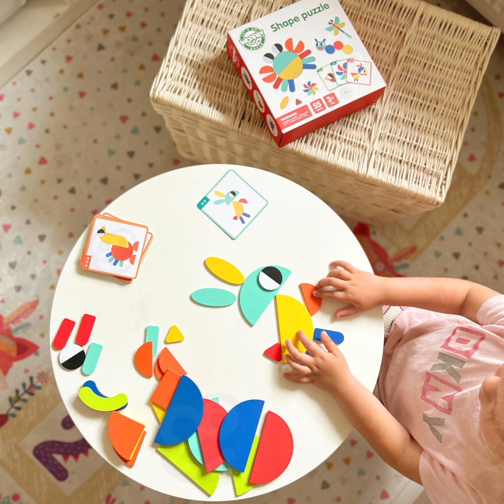 WOOPIE GREEN Montessori medinė dėlionė 40 atkuriamų modelių 55 el. FSC sertifikuota