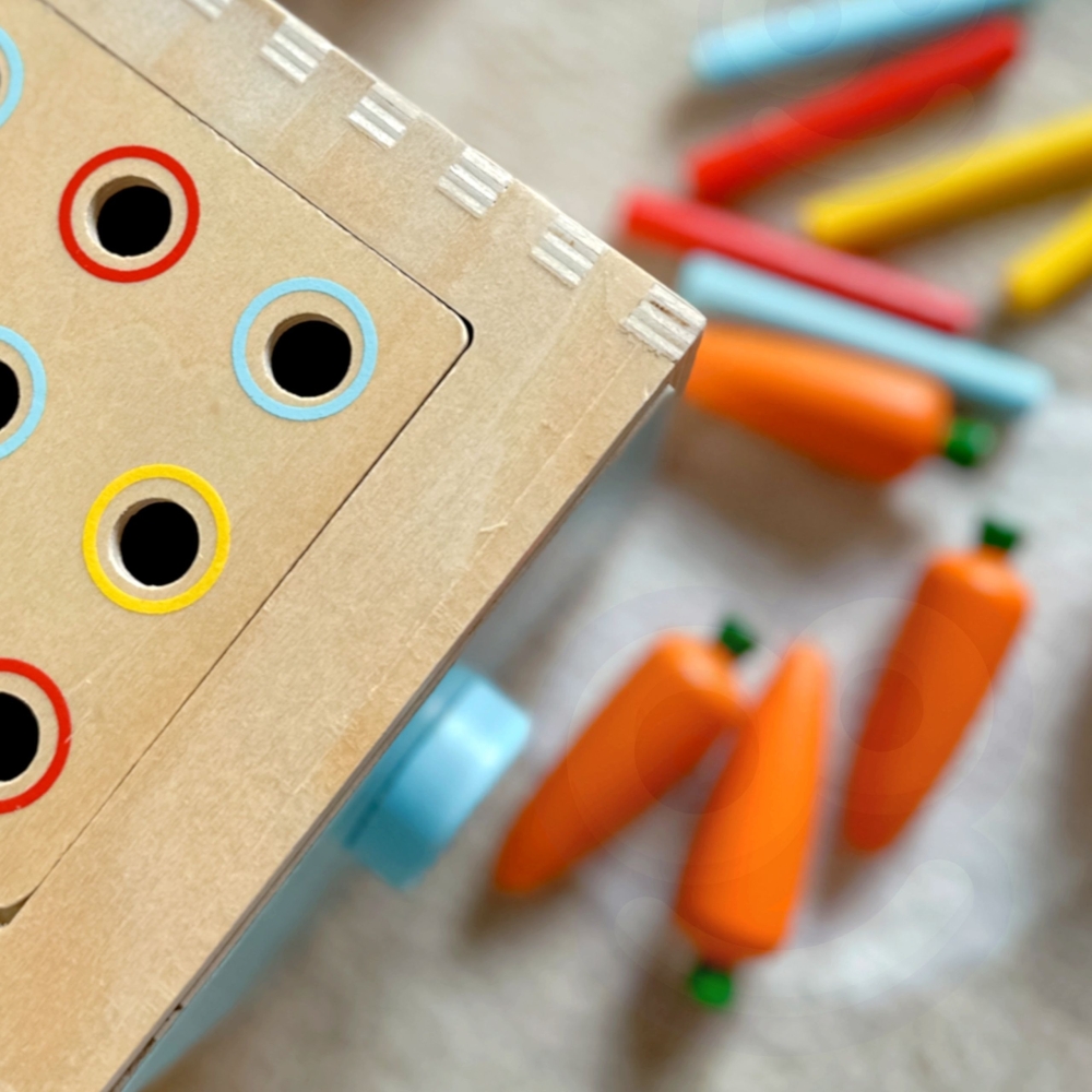 Medinė mokomoji dėžutė WOOPIE GREEN 4-in-1 Montessori rūšiuoklė Morkų žaidimas (FSC)-Žaislai, Kūdikiams, Mediniai, Žaislai mažyl