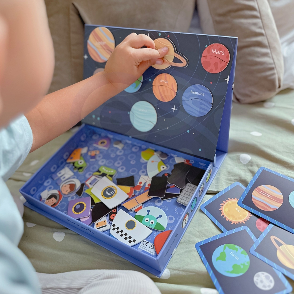 Magnetinė dėlionė TOOKY TOY Kosmosas