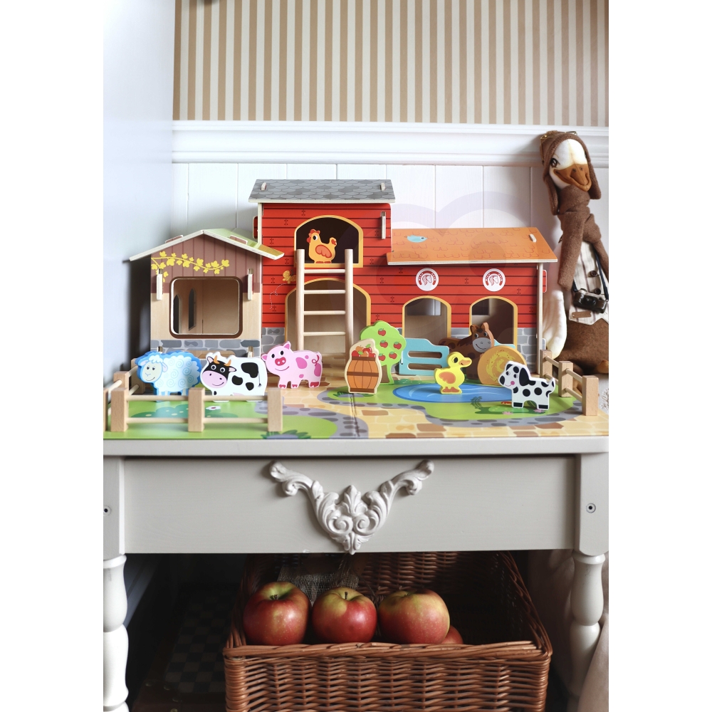WOOPIE GREEN Mega Farm Animal Figures Stable Cowshed Henhouse 18 pcs. 