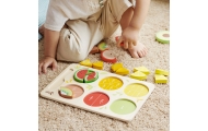 CLASSIC WORLD Mediniai vaisiai pjaustymui su velcro + mokymasis dalyti ir dalyti MONTESSORI 23 el.