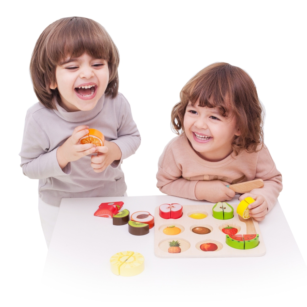 Vaisių pjaustymo rinkinys CLASSIC WORLD Montessori su velcro 20 vnt-Žaislai, Profesijos, buities žaislai, Mažiesiems kulinarams-