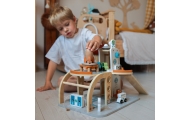 Medinė kosmoso stoties automobilių stovėjimo aikštelė TOOKY TOY