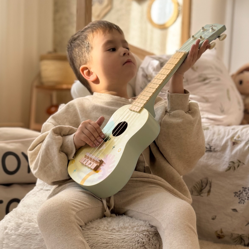CLASSIC WORLD medinė ukulele gitara vaikams Rožinė