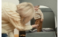 Kelioninė lovytė-maniežas Caretero ESTI su nuleidžiamu šonu, Grey-Miegui, Maniežai-e-vaikas