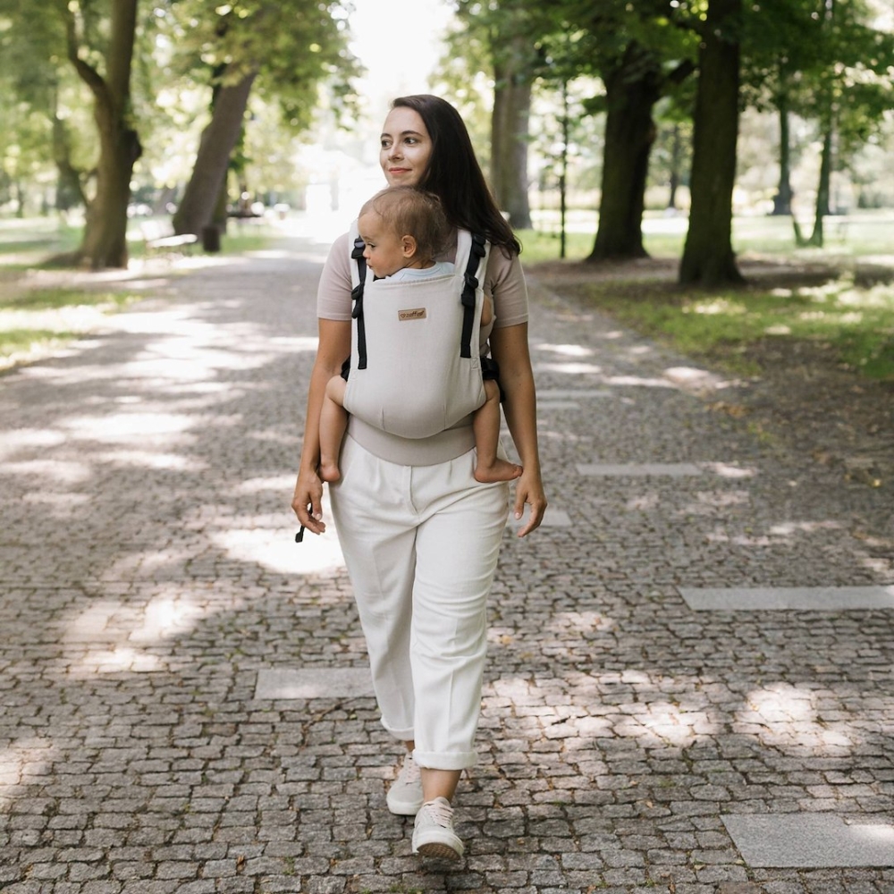 Baby carrier BabyGrow Roma beige