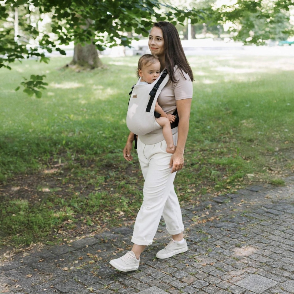 Baby carrier BabyGrow Roma beige