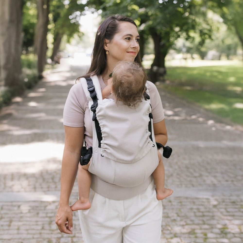 Kūdikių nešioklė „BabyGrow Roma“, smėlio spalvos-Judėjimui, Kūdikių nešioklės-e-vaikas