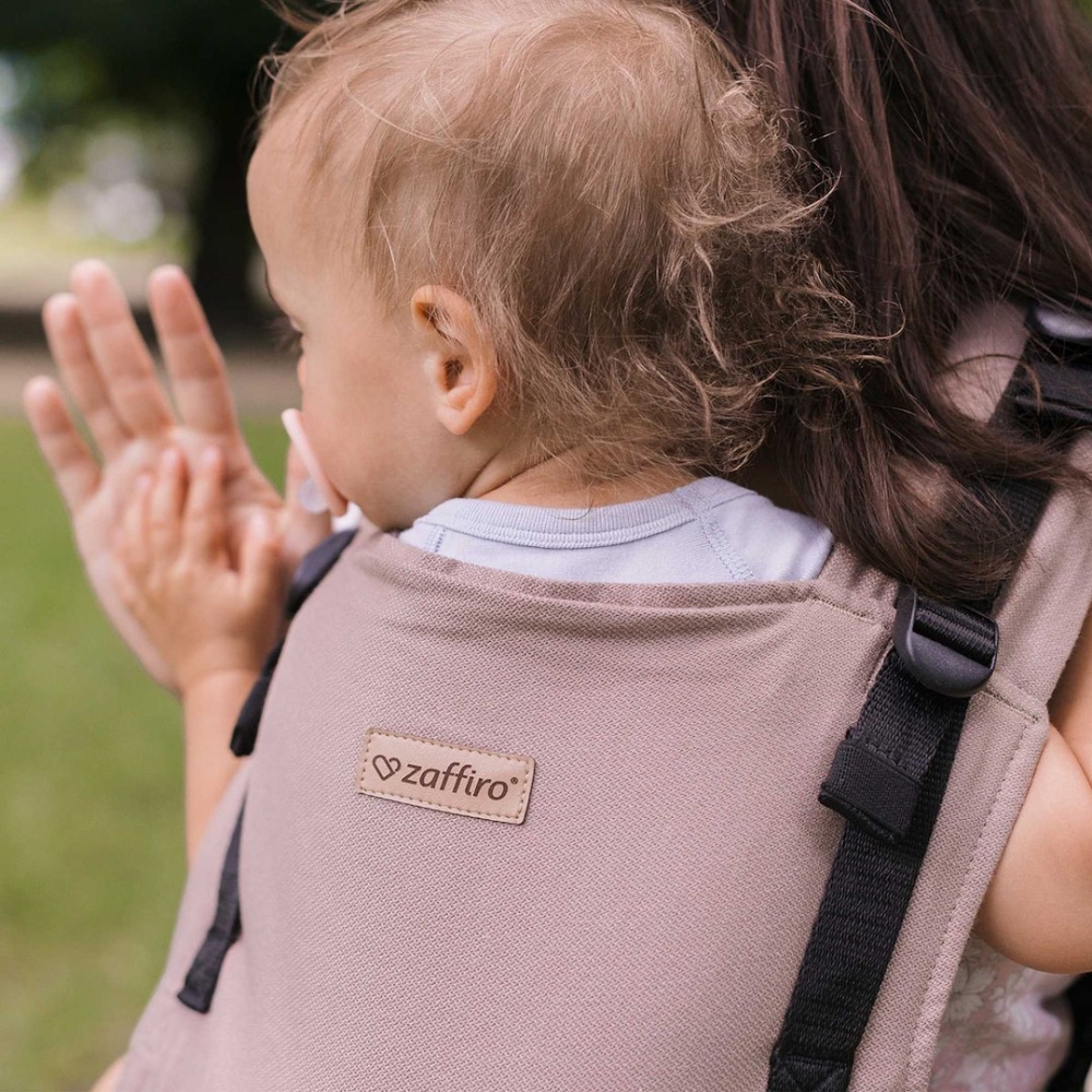 Kūdikių nešioklė „BabyGrow Roma latte“-Judėjimui, Kūdikių nešioklės-e-vaikas