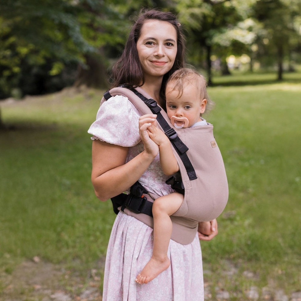 Baby carrier BabyGrow Roma latte